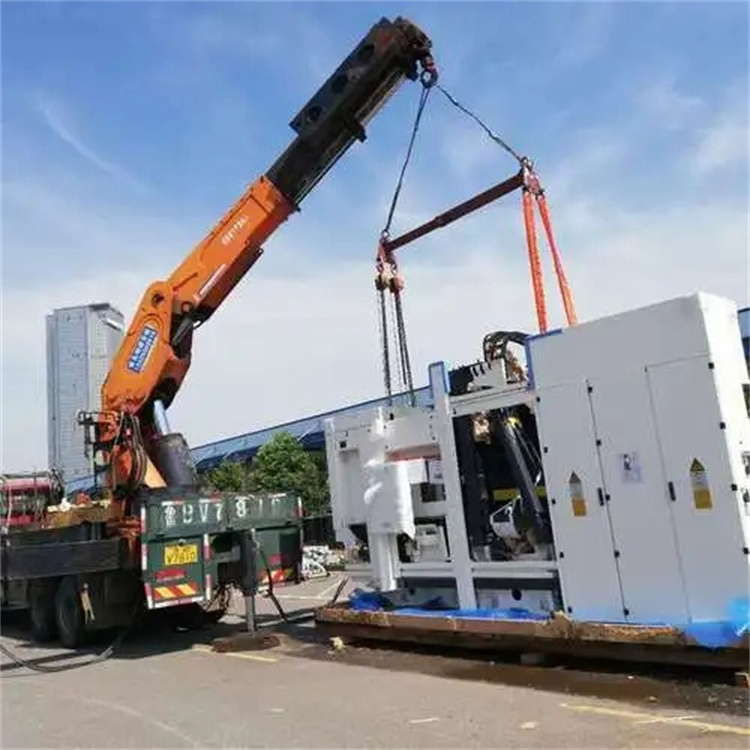 马山附近小吊车联系方式|8-16吨|本地及时服务